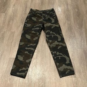 American Eagle Mom Jean Camo Pants